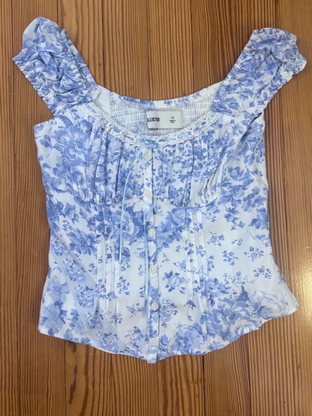 Hollister Light Blue Floral Button‑Front Smocked Strap Tank